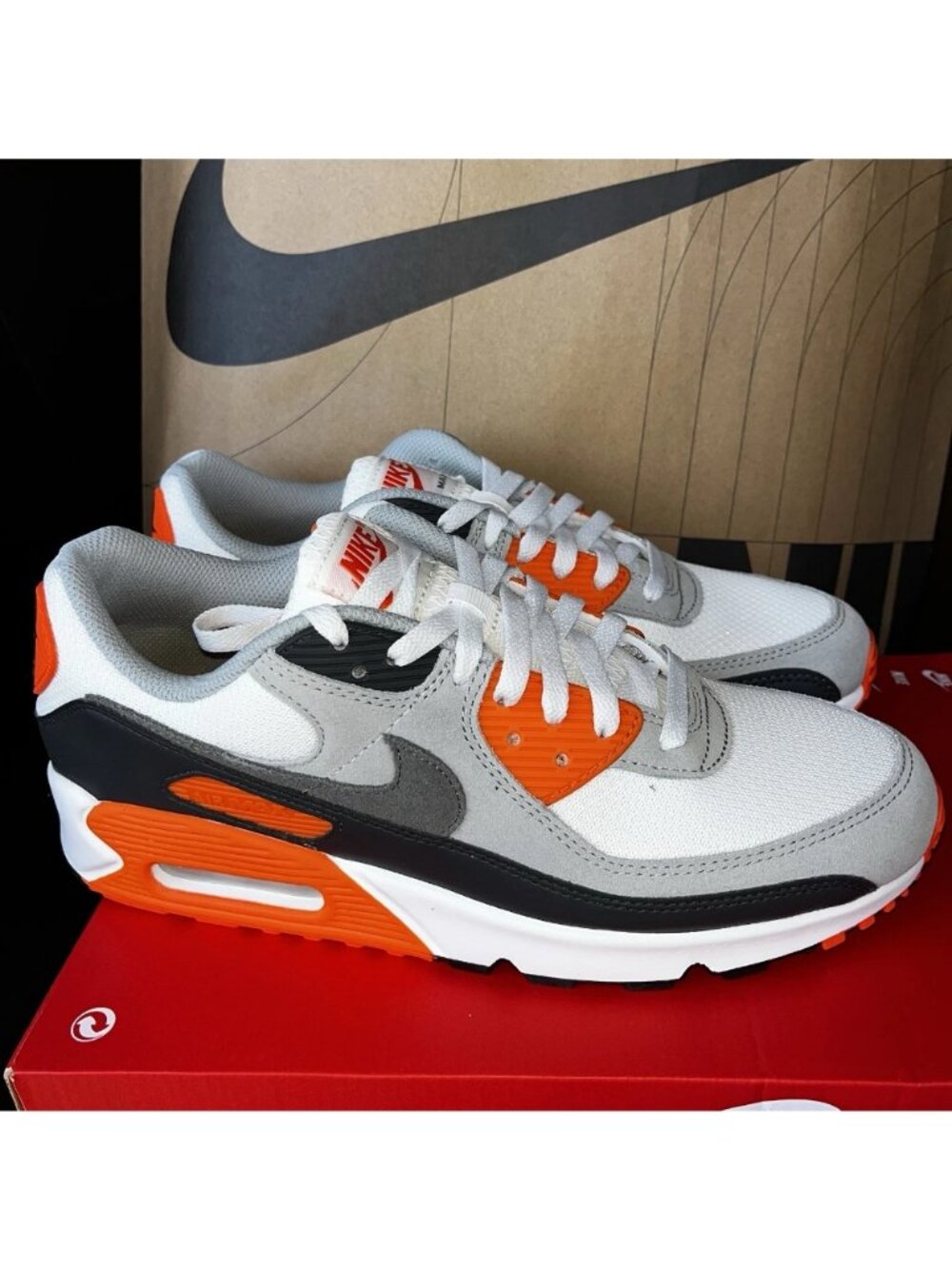 NEW Nike Air Max 90 White Safety Orange Black DM0029 108 Men’s Size 8.5